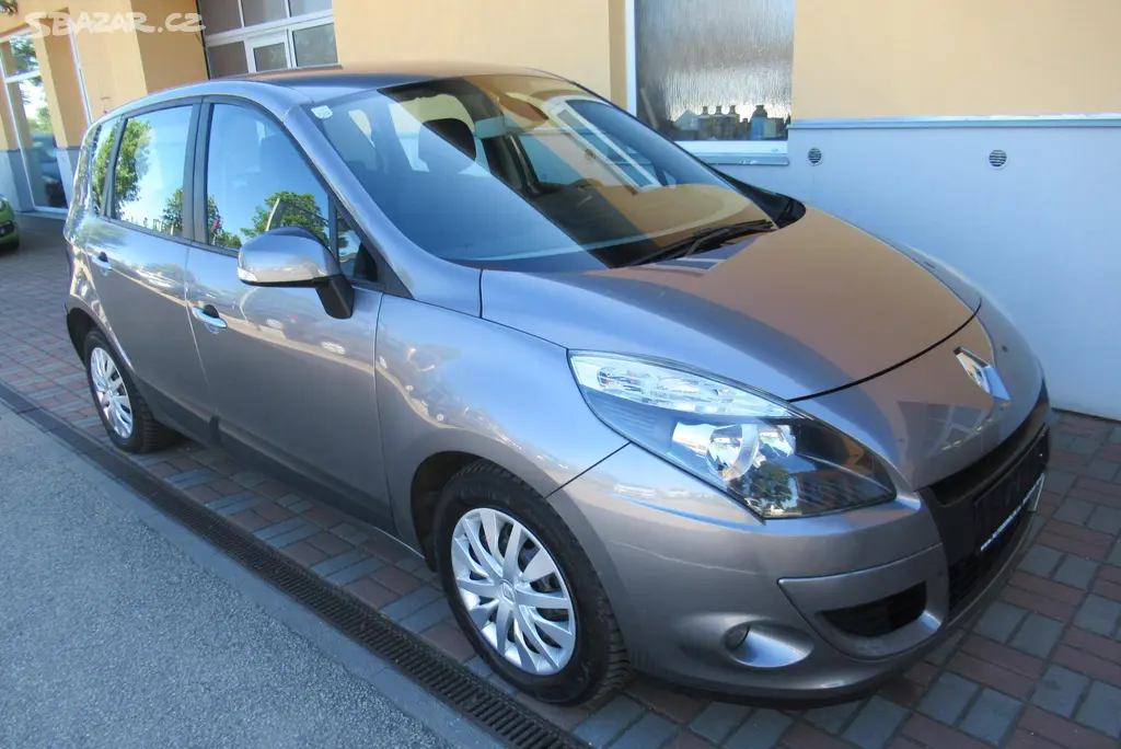Renault Scénic, 1.5 DCi AUT. KLIMA TAŽNÉ
